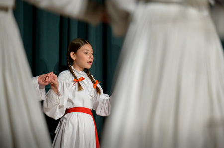 Otroška folklorna skupina OŠ Metlika - Osrednja obcinska prireditev ob slovenskem kulturnem prazniku